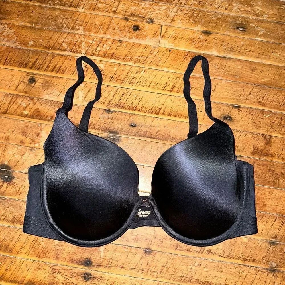 Savage X Fenty black lingerie strappy 34DD sexy bra